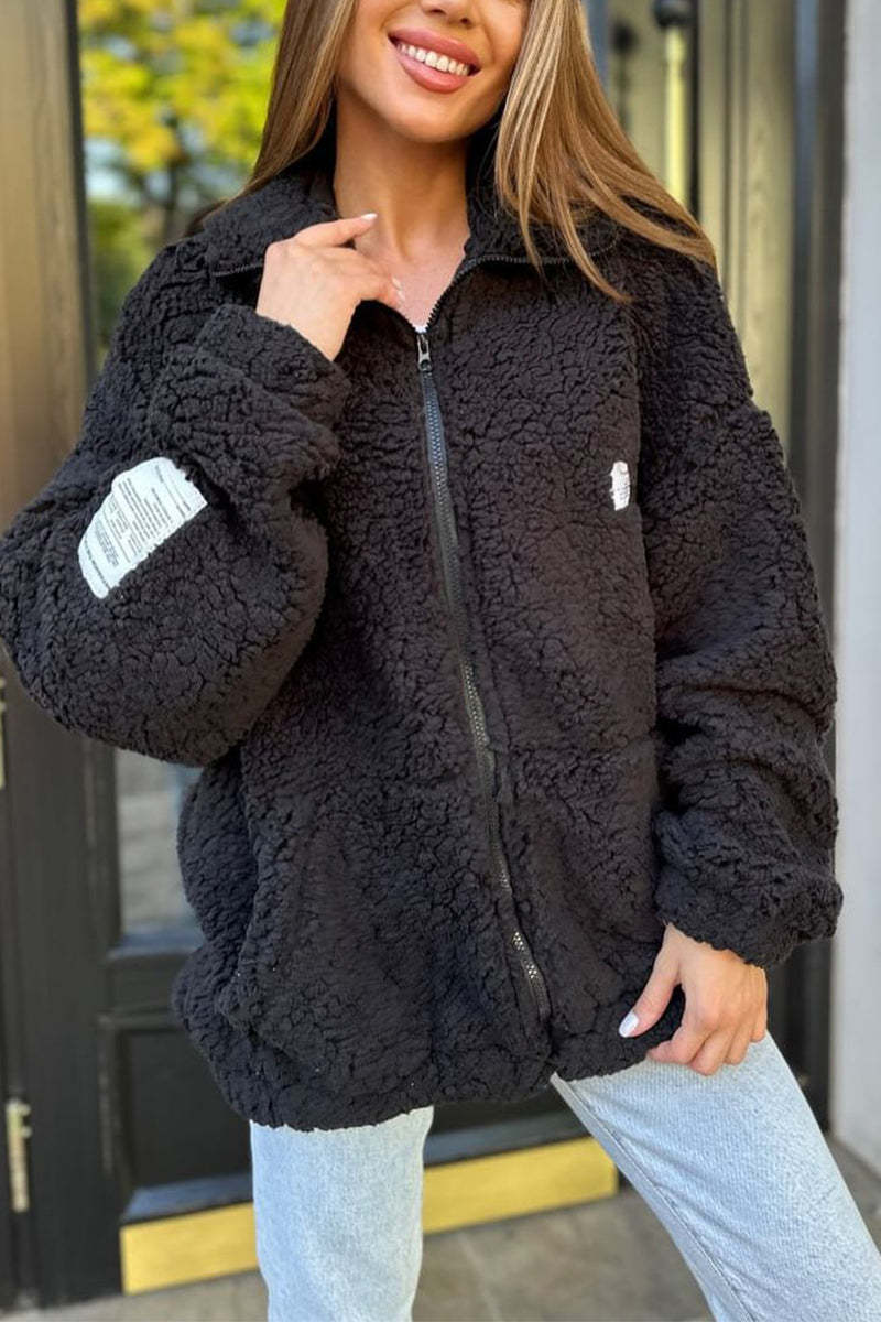 Weiche Damen Winterjacke mit Reißverschluss