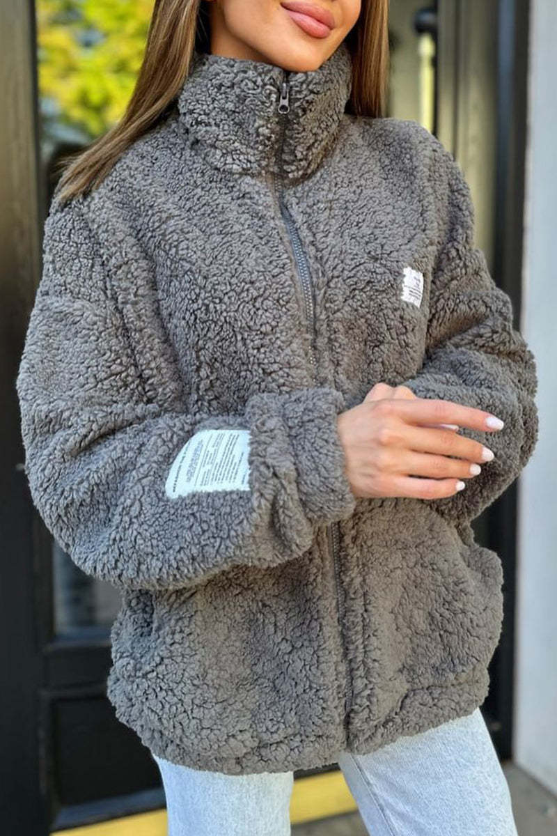 Weiche Damen Winterjacke mit Reißverschluss