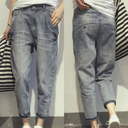 Klassische bequeme Denim-Jeans