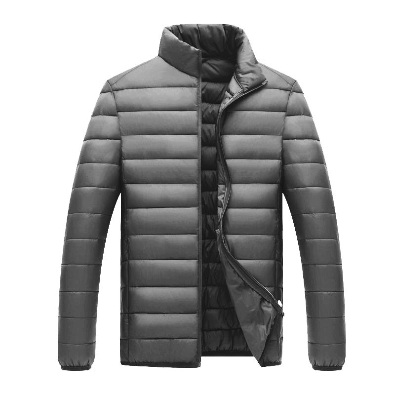 Leichte und warme Winterjacke mit Kapuze