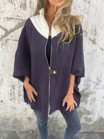 Stilvolle braune Lederjacke mit praktischer Kapuze